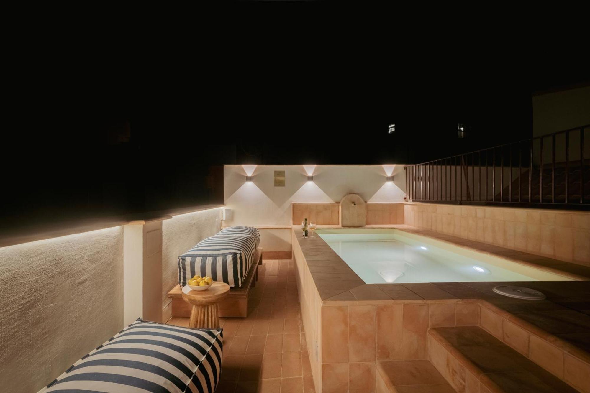 Lirium Casa Patio Hotell Sevilla Eksteriør bilde
